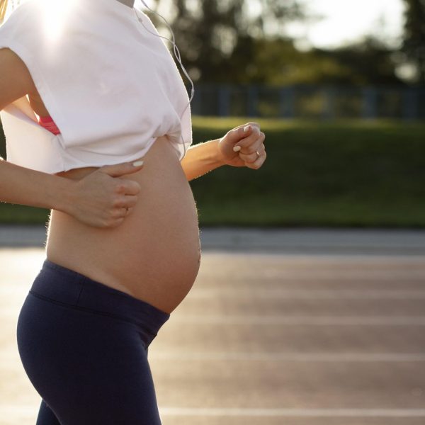 Camminare in gravidanza come farlo nel modo corretto
